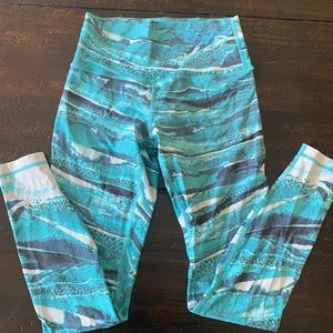 Lululemon leggings 8